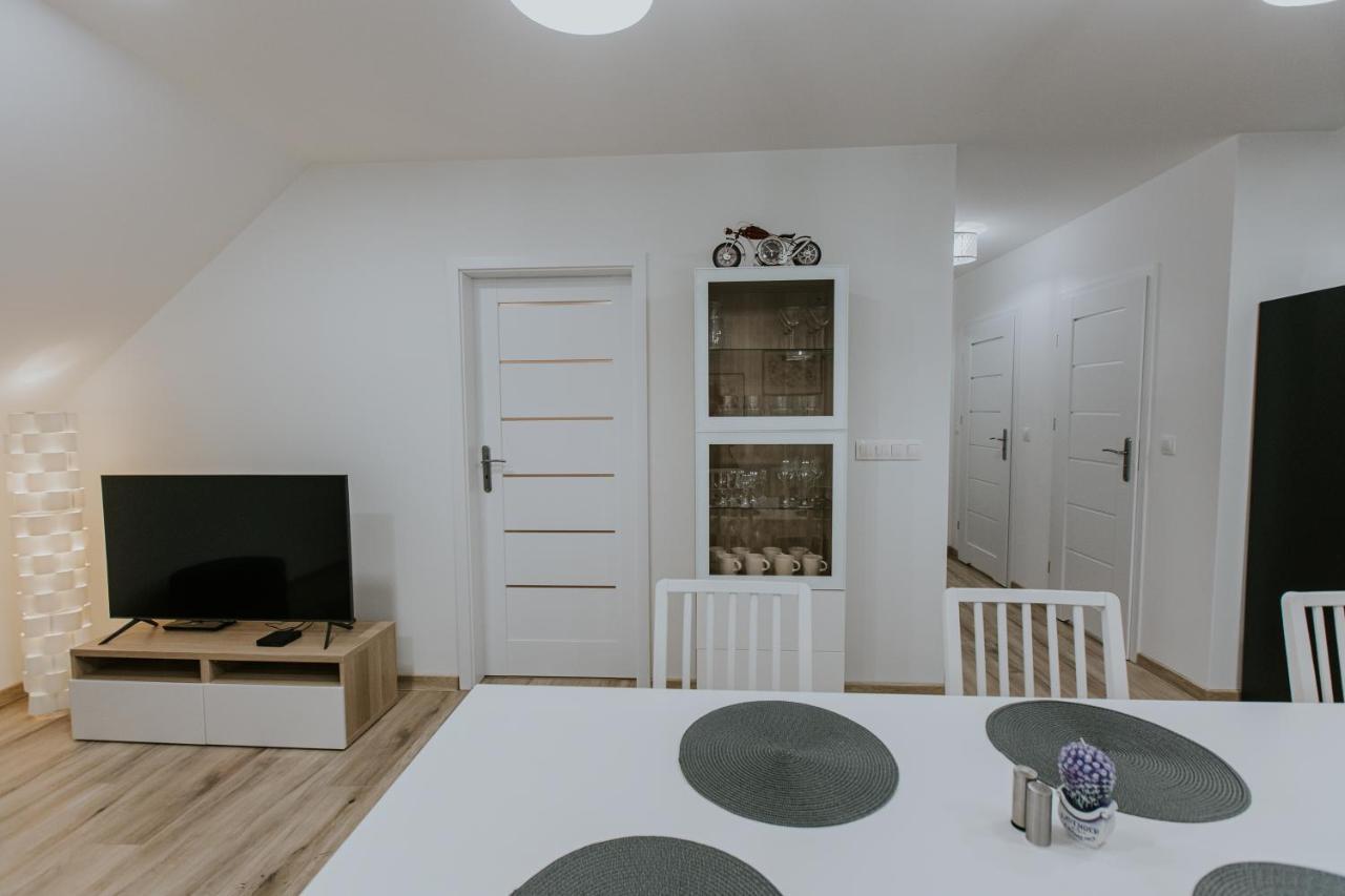 Zapomniany Zdroj Apartment Glucholazy Exterior foto