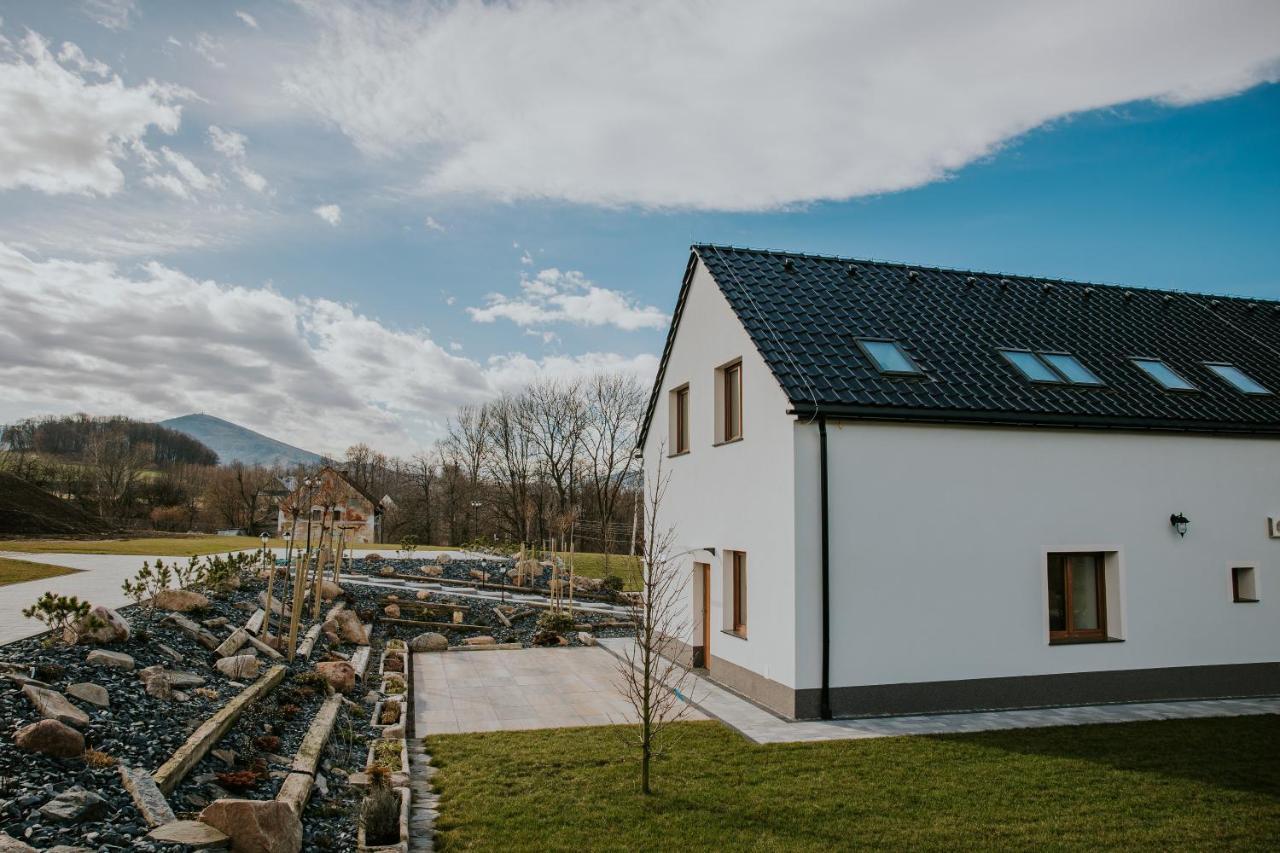 Zapomniany Zdroj Apartment Glucholazy Exterior foto